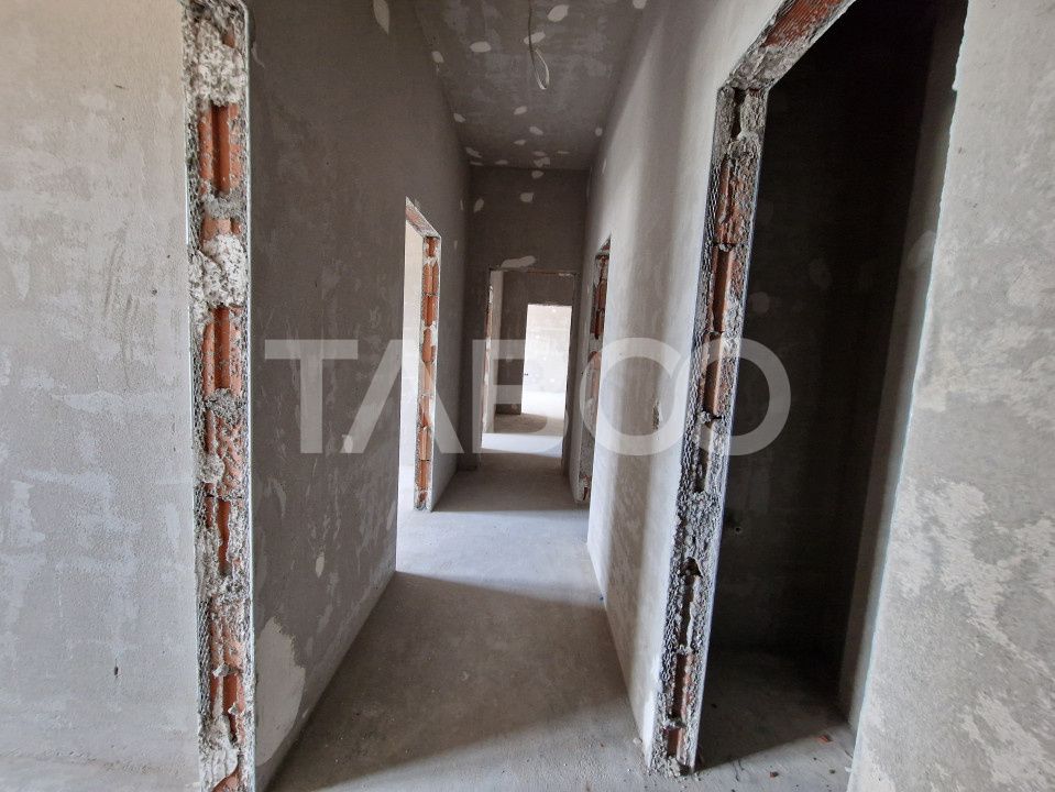 Apartament decomandat 3 camere 85 mpu 2 balcoane 2 bai Rahovei Sibiu – fotografia 5 din 11