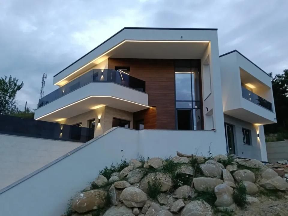Casă premium cu vedere panoramică, 245 mp utili, teren 800 mp | Feleacu – fotografia 4 din 9