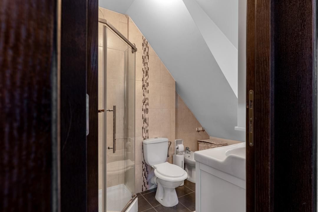 7 Camere | 2016 | 7 minute metrou | 200 mp teren | 2 x Parcare – fotografia 13 din 25