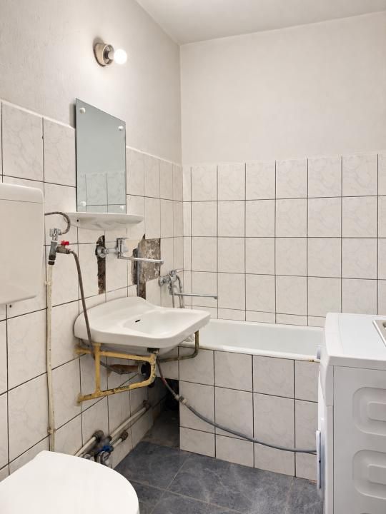 Apartament 3 camere central Pta Bucuresti | Et. 1 | Garaj inclus – fotografia 6 din 11