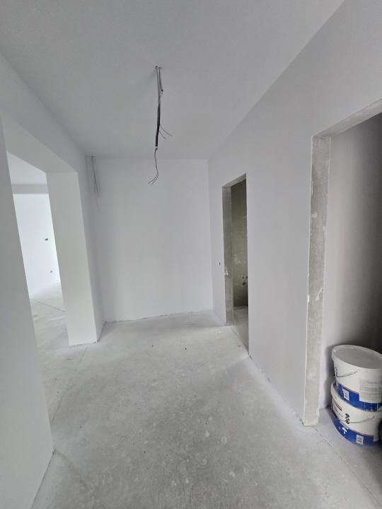 Casa individuală spațioasă cu garaj, D+P+E, 210mp utili, Dâmbul Rotund – fotografia 12 din 19