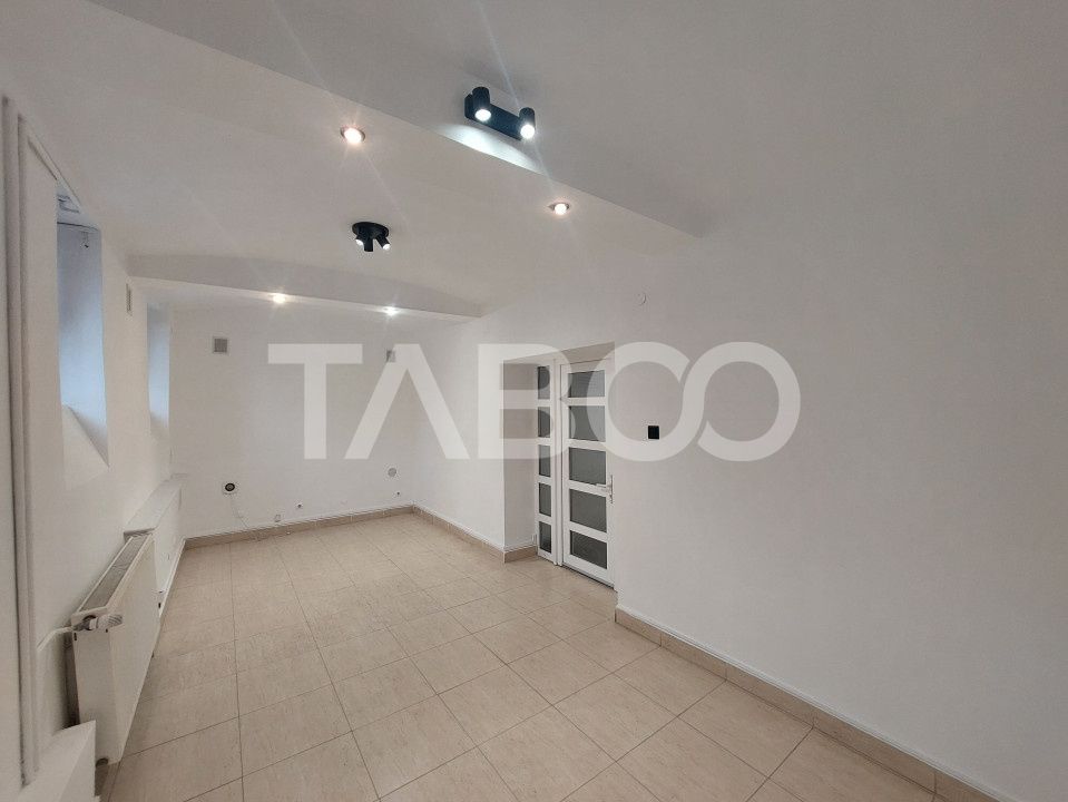 Spatiu comercial de inchiriat 94 mpu parter zona Centrala Sibiu – fotografia 9 din 12