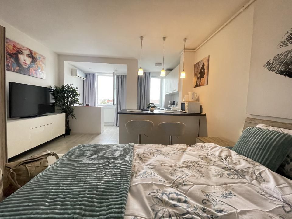 Garsonieră ultracentrală Sibiu, mobilată și utilată, AC, lift – fotografia 1 din 9