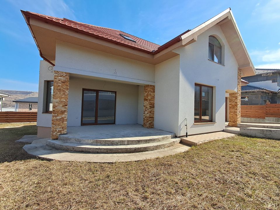 COMISION 0% CUMPARARE/Casa INDIVIDUALA teren 570 mp,CHINTENI – fotografia 2 din 18
