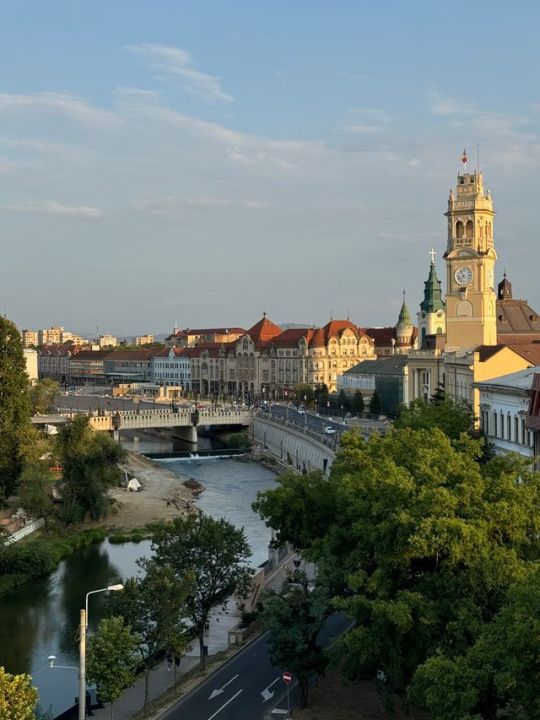 Apart. 4 camere, mobilat și utilat, central, Bloc Stea cu vedere spre Primărie – fotografia 8 din 32