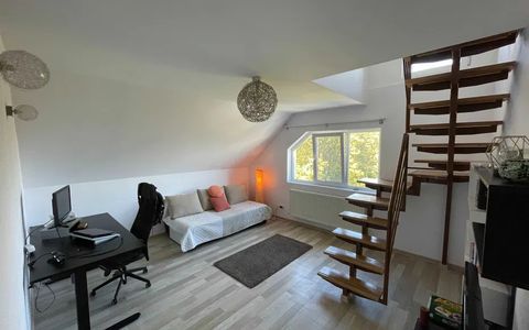 Apartament de vanzare pe doua niveluri 3 camere 61 mp zona Manastur Edgar Quinet