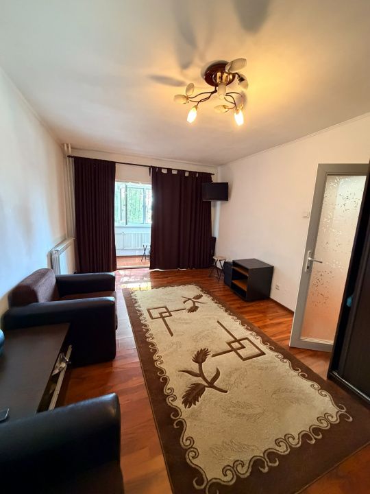 GARSONIERA TRANSFORMATA IN 2 CAMERE | PARTER | VEDERE BULEVARD – fotografia 1 din 6