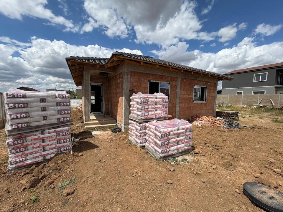 Casă individuală | Parter | Toate utilitatile | Finisaje premium | – fotografia 2 din 8