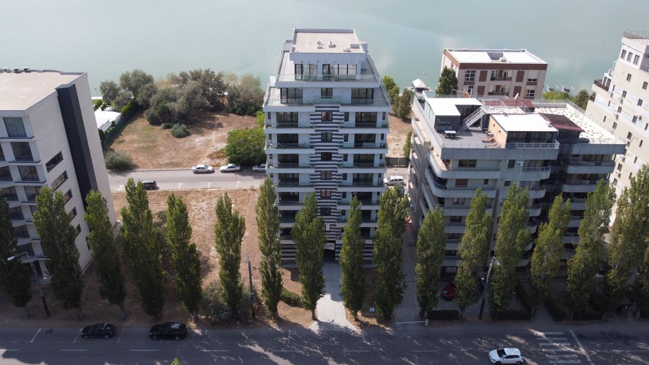 Ideal investitie !Apartament la cheie in Mamaia pe malul lacului – fotografia 3 din 12