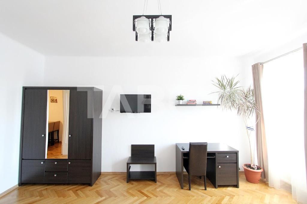 4 garsoniere pregatite pentru regim hotelier in Centrul Istoric Sibiu – fotografia 25 din 31