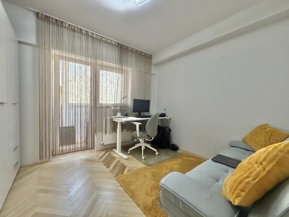 Apartament 3 camere, renovat, lift, 2 bai, zona Modern – fotografia 7 din 14