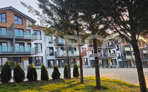 Apartamente 3 camere etaj intermediar - Oaza verde la margine de munte
