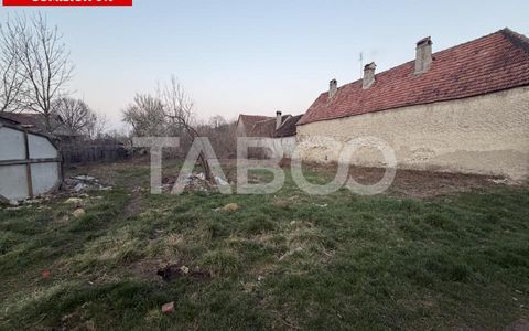 Teren intravilan 1770 mp cu utilitati 13m front stradal Comuna Parau