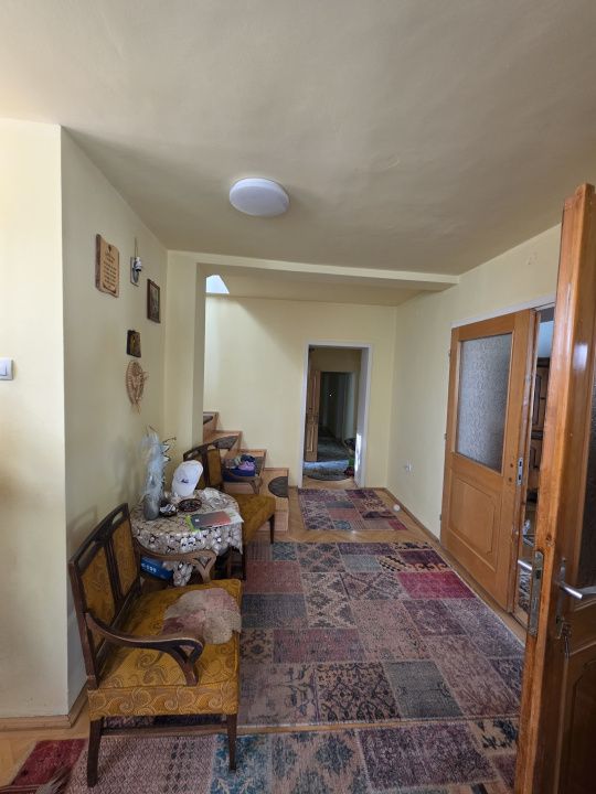 Casă individuală spațioasă de vânzare – Strada Negoi | 279 mp utili  Teren 770 – fotografia 5 din 11