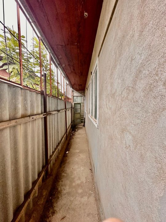 Casă de vânzare in zona KM 5, Constanța | 4 Camere | Teren 430 mp – fotografia 9 din 11