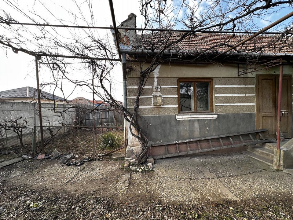 Teren Intravilan intrare Barabant 1242 mp. Imprejmuit Asfalt Utilitati Bransate – fotografia 10 din 14