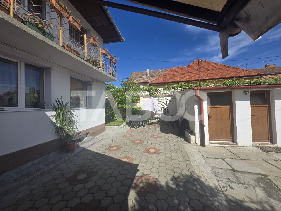 Casa de vanzare 260mp 7 camere curte 113mp in zona Trei Stejari Sibiu – fotografia 5 din 11