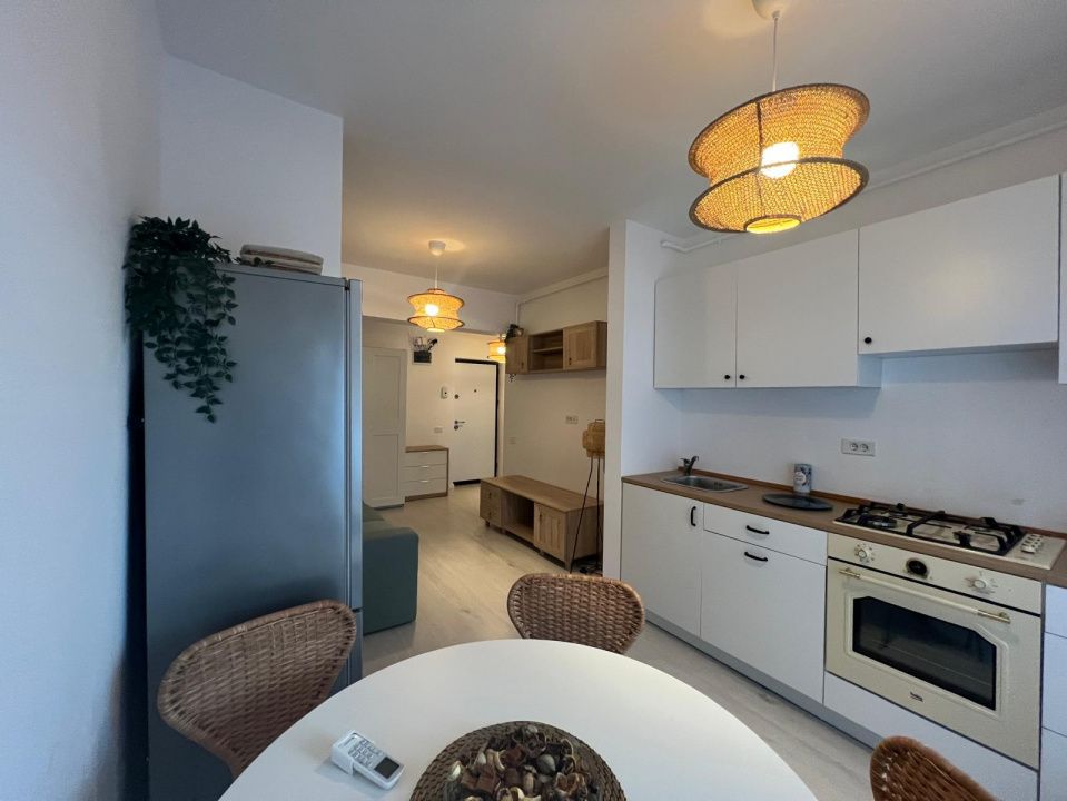 Închiriere apartament tip studio zona Apărătorii Patriei – fotografia 3 din 8