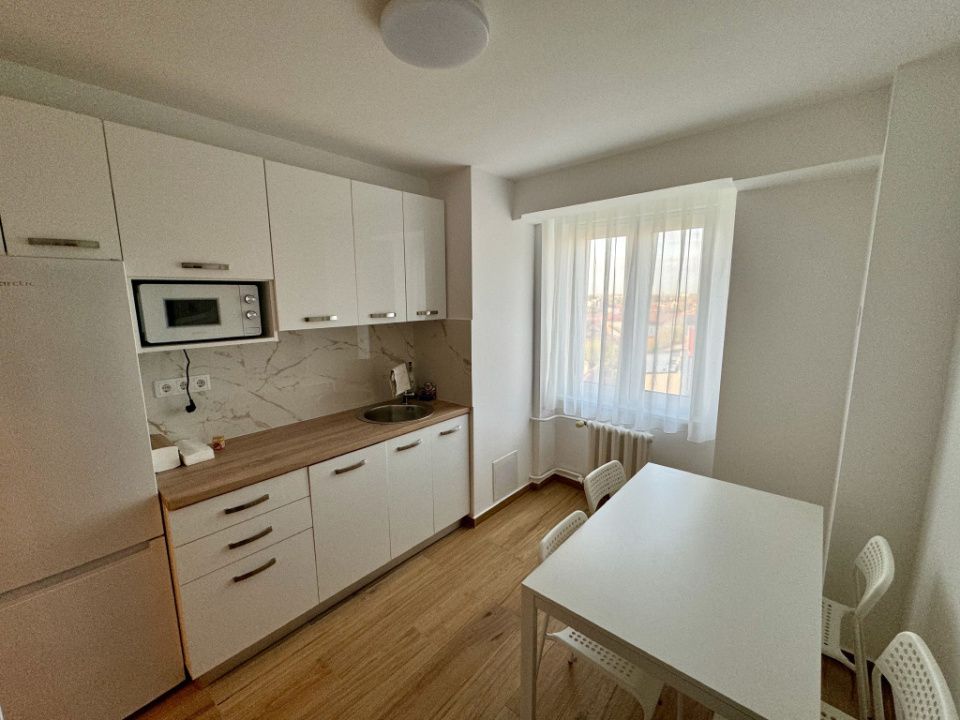Apart. 4 camere, mobilat și utilat, central, Bloc Stea cu vedere spre Primărie – fotografia 21 din 32