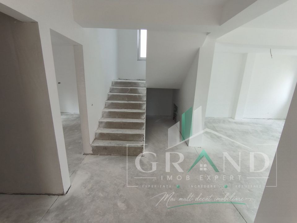 De vânzare–Casă individuală | Dezmir | 172 mp utili | Teren 440 mp – fotografia 12 din 18