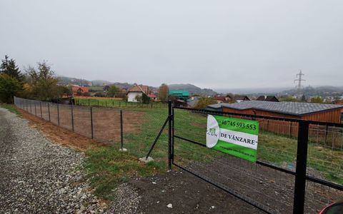 Teren de vânzare în Sovata. 1300 mp