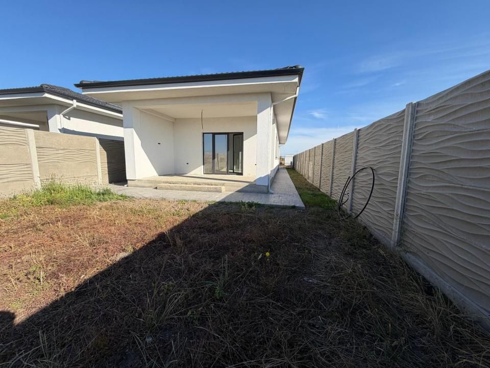 Duplex in Covaci | Toate utilitatile | Parter | Curte generoasa | – fotografia 12 din 12