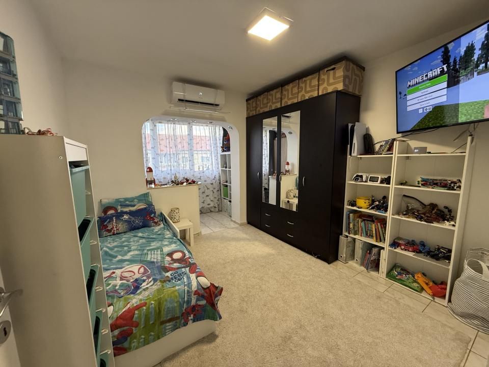 Apartament cu 3 camere, decomandat - Lipovei – fotografia 5 din 9