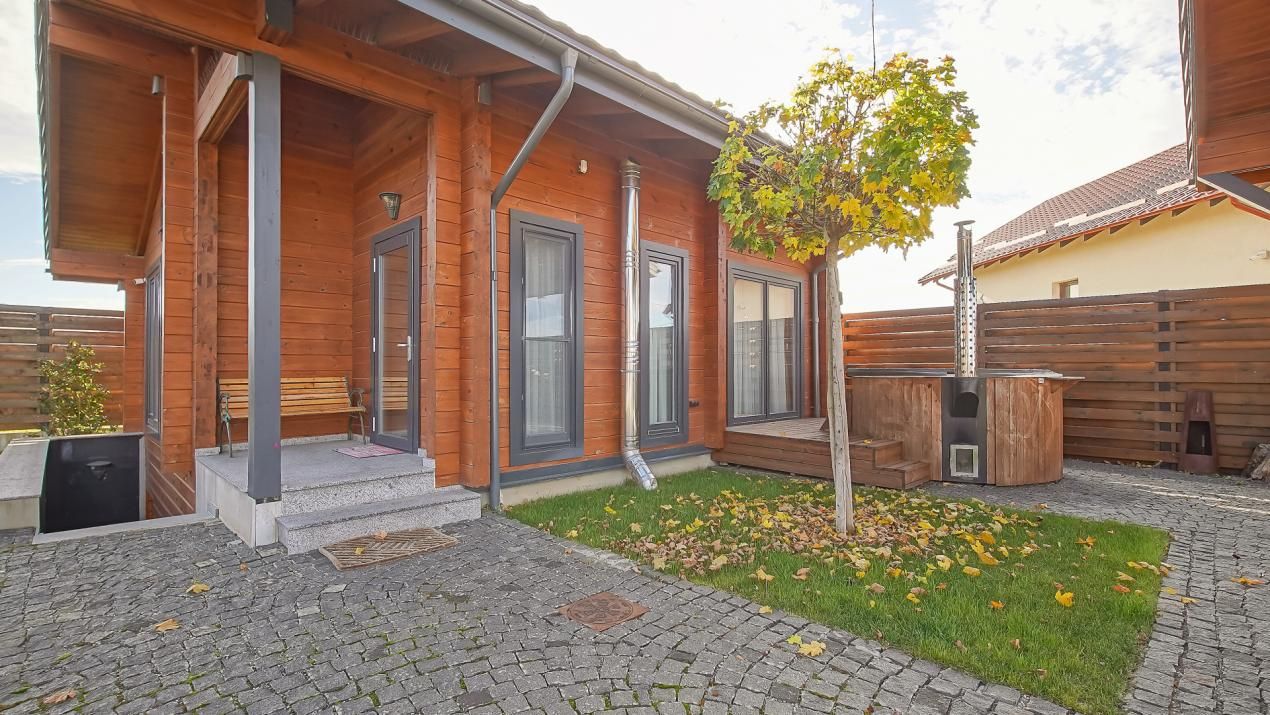De vânzare casă din Pin Nordic Lamelar Stratificat în Sânpetru – fotografia 10 din 38