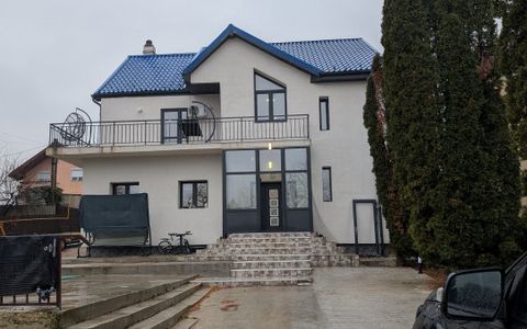 Vila deosebita zona Aviatori, teren 1500m