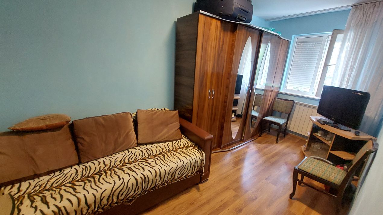 Apartament 3 camere, semidecomandat, etajul 3, Cornitoiu zona Unitatea Militara – fotografia 2 din 7
