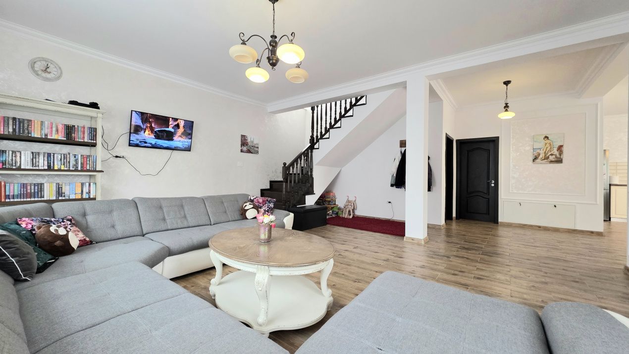 Vilă P+1 spațioasă – Năvodari, zona centrală – fotografia 25 din 29