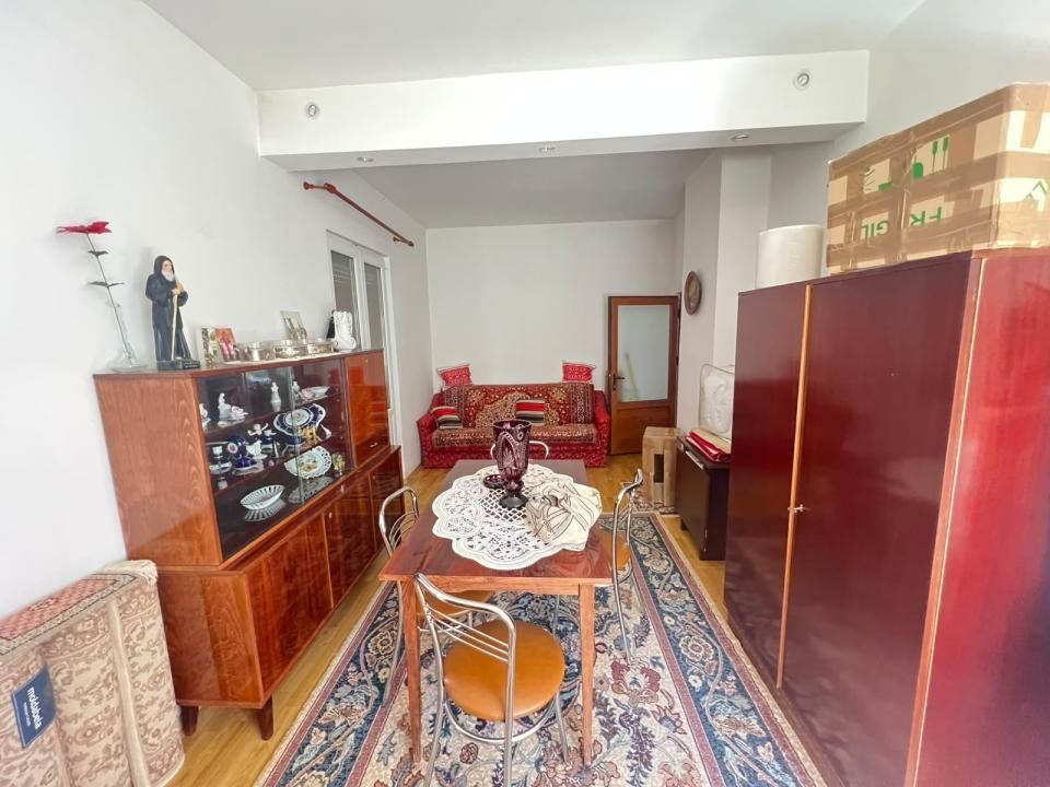 Apartament-2-Camere-Decomandat-La-Casa-Pivnita-Pod-Curte-Comuna – fotografia 4 din 14