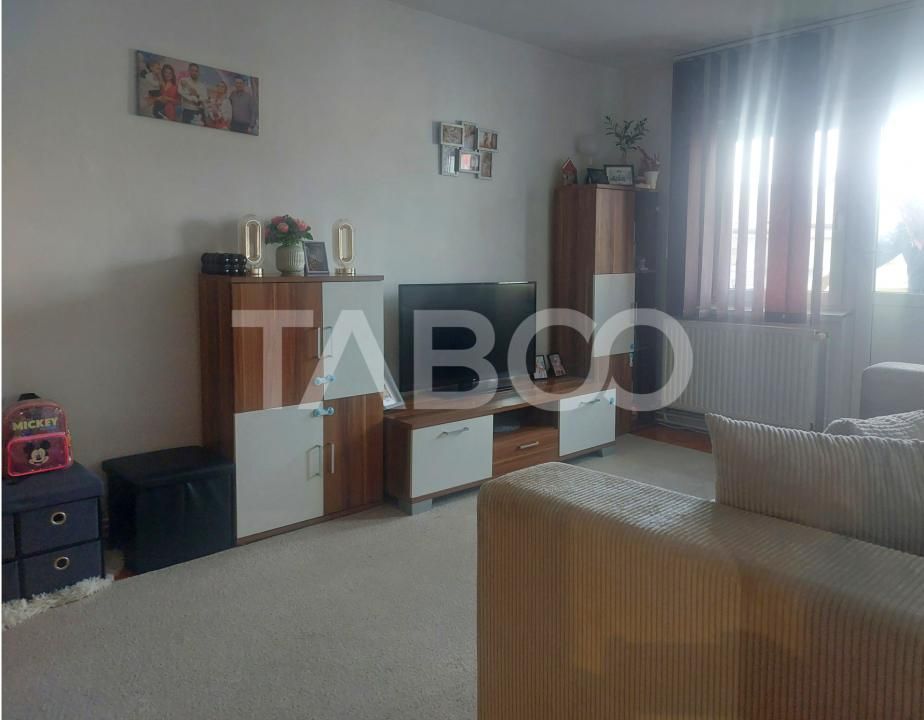 Apartament 65 mp 3 camere decomandate balcon Pet Friendly Valea Aurie – fotografia 1 din 10