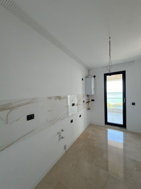 EXCLUSIVITATE Apartament PREMIUM CU VEDERE FRONTALĂ LA MARE – FALEZA NORD – fotografia 54 din 55