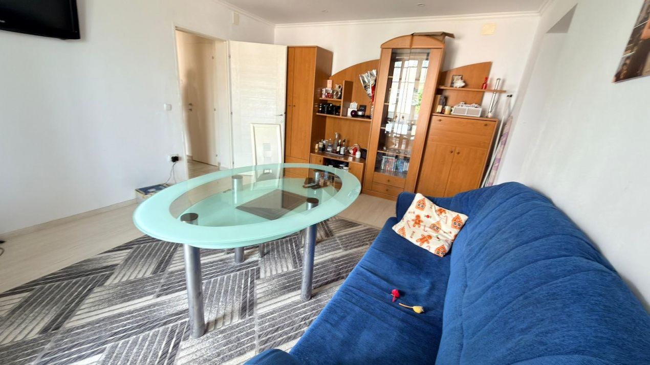 Vanzare Apartament 2 camere cu Balcon CUGIR Parcare Finisat Utilat Mobilat – fotografia 20 din 24