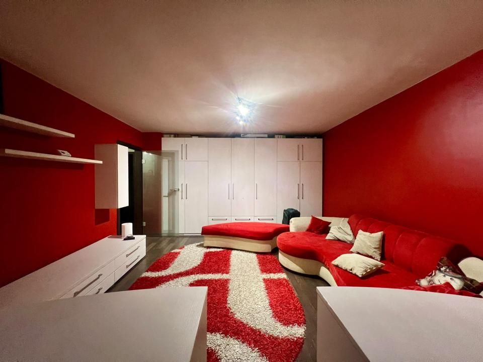 Apartament modern 3 camere, etaj 2/4, 73 mp utili - Zona Lunei – fotografia 3 din 12