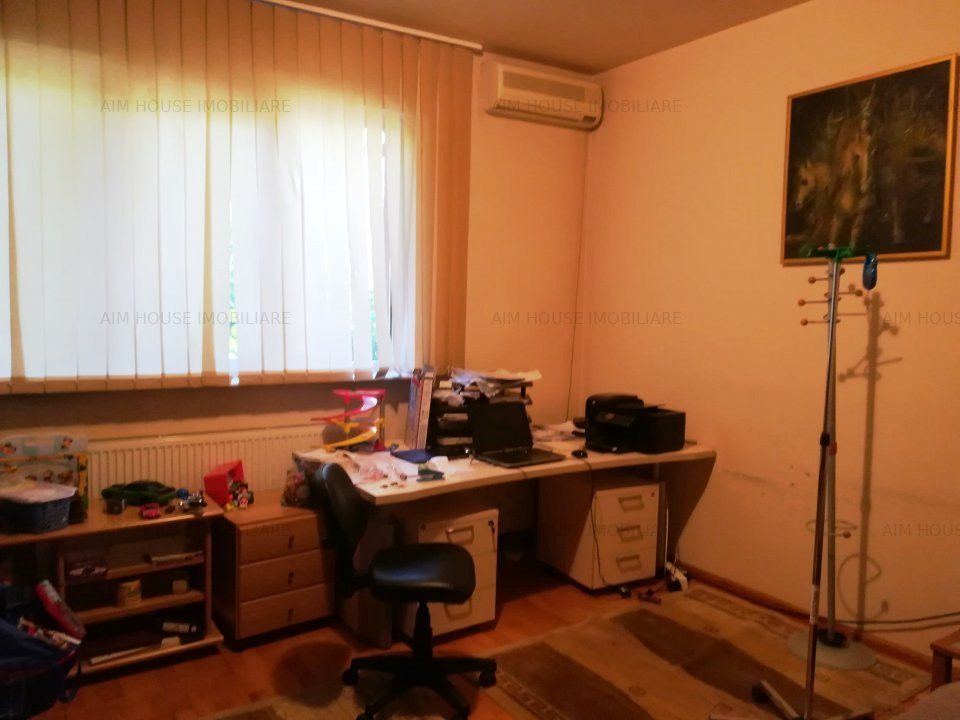 Bucurestii Noi-Bd. Gloriei-Damaroaia Casa cu teren pe colt de vanzare/inchiriere – fotografia 7 din 22