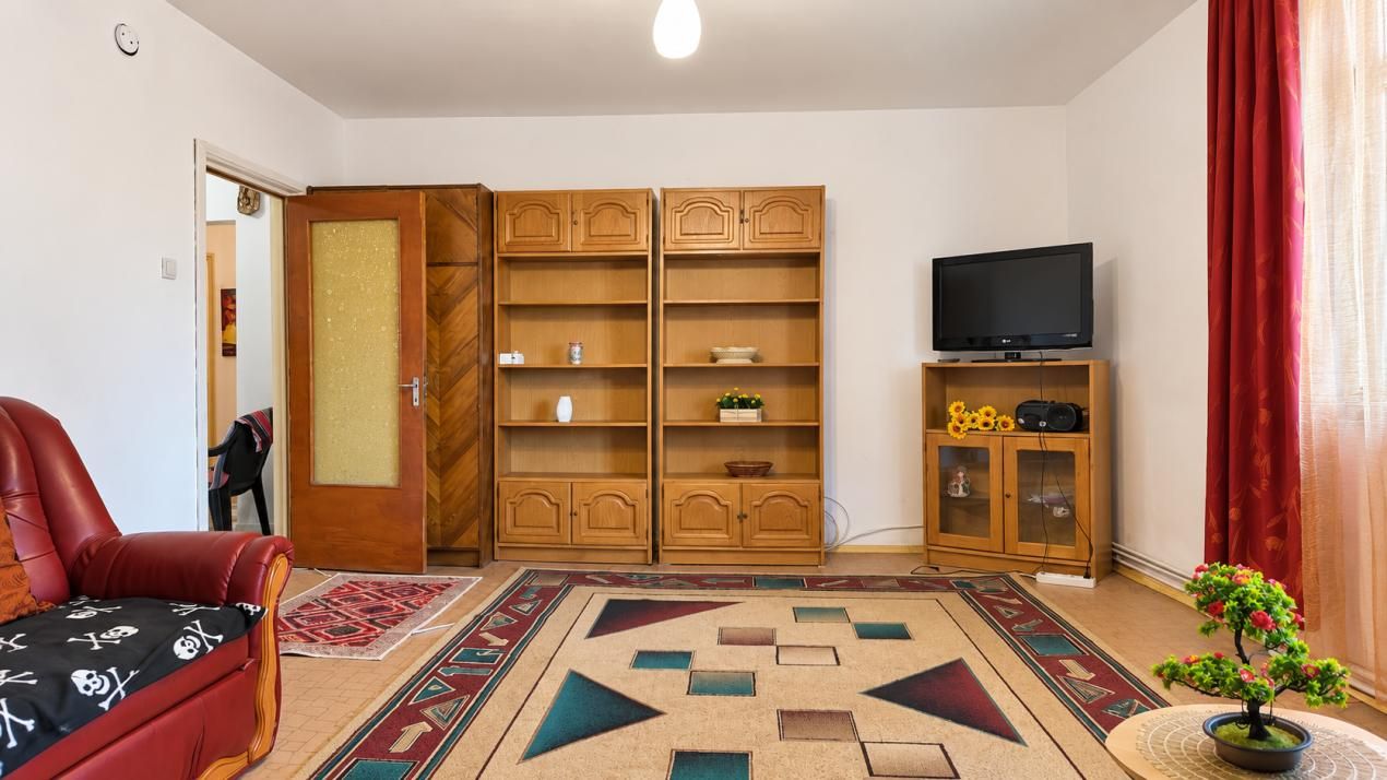 Închiriere apartament 3 camere, mobilat și utilat - zona Răcădău – fotografia 4 din 16