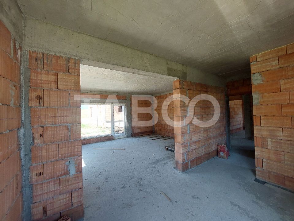 Casa de vanzare 147 mpu 5 camere si teren de 434 mp Cristian Sibiu – fotografia 5 din 9