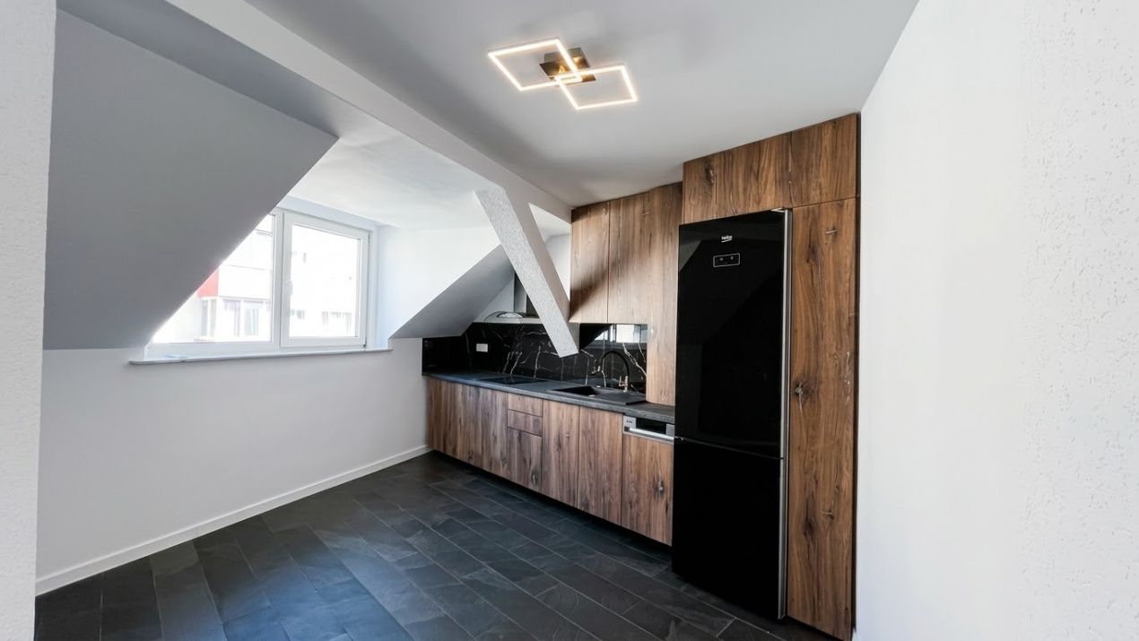 Spatiu birou/ Apartament de inchiriat in zona Garii – fotografia 1 din 12