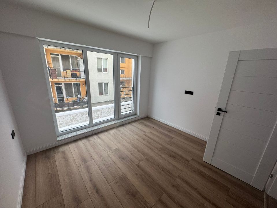 🏡 Apartament 3 camere / 2 bai / etaj 1 / 80,65 MP utili /  bloc nou, ZONA SUD – fotografia 4 din 9