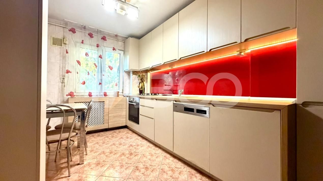 Apartament cu 3 camere la cheie de vanzare in Cartierul Gheorgheni – fotografia 2 din 8