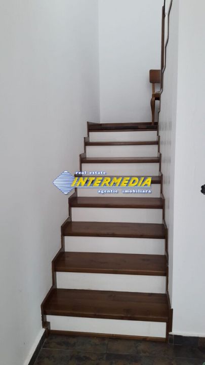 Casa de vanzare renovata complet  in Alba Iulia zona Centru 1200 mp Teren – fotografia 10 din 18