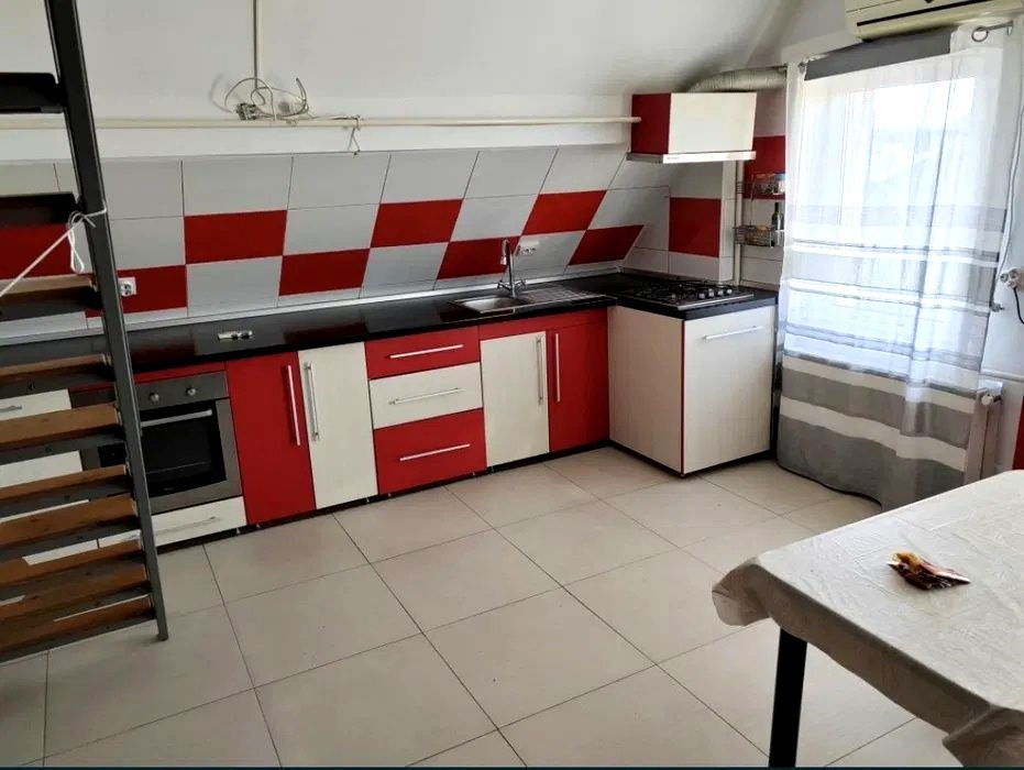Apartament 3 camere , Strada Beiusului , 72 mp – fotografia 1 din 8