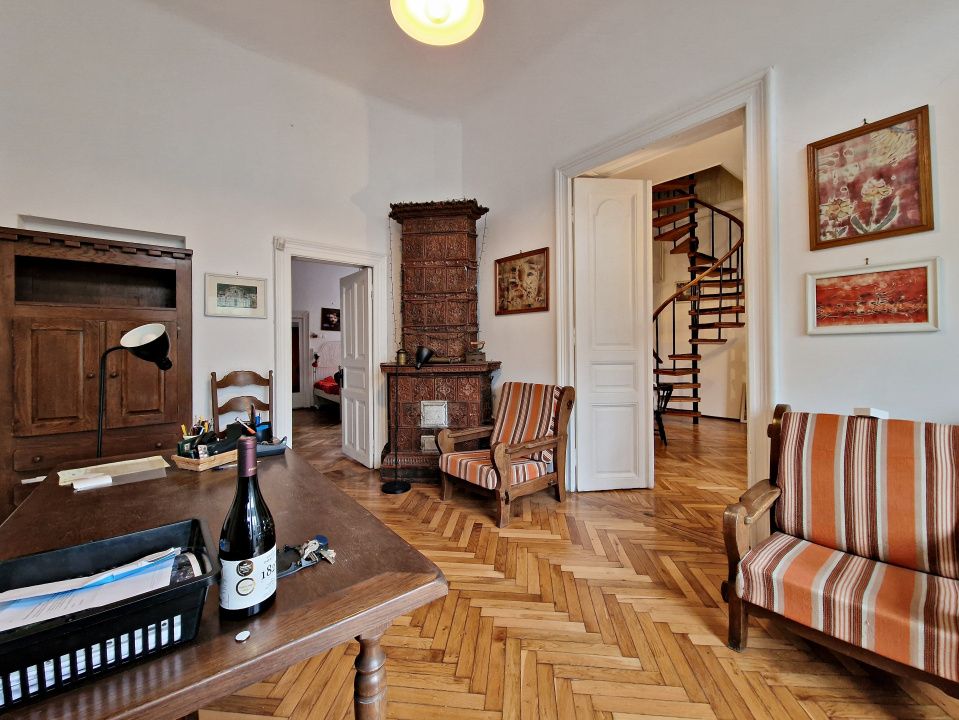 Casa veche renovata, parter+mansarda, curte proprie, Foisorul de Foc – fotografia 5 din 32