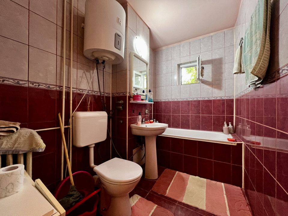 Apartament 3 camere, decomandat, 70 mp utili confort 1, parter, zona Girocului – fotografia 5 din 6