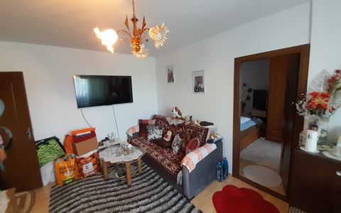 Apartament cu 2 camere, 52 mp, cu loc de parcare, zona DECEBAL