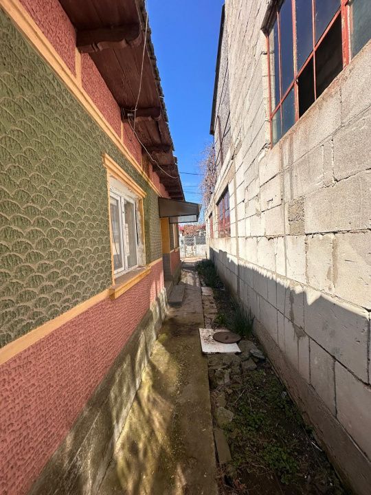 Casă de vânzare in zona KM 5, Constanța | 4 Camere | Teren 430 mp – fotografia 6 din 11