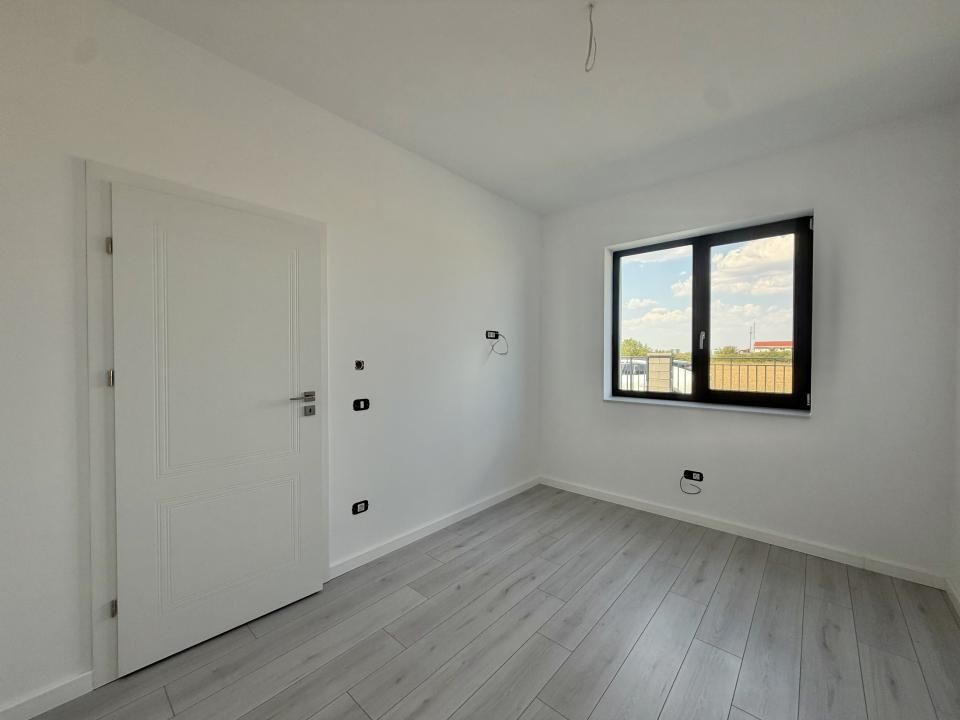 Duplex 4 camere, parter+etaj, 104mp utili, 270mp teren in Giroc – fotografia 15 din 25