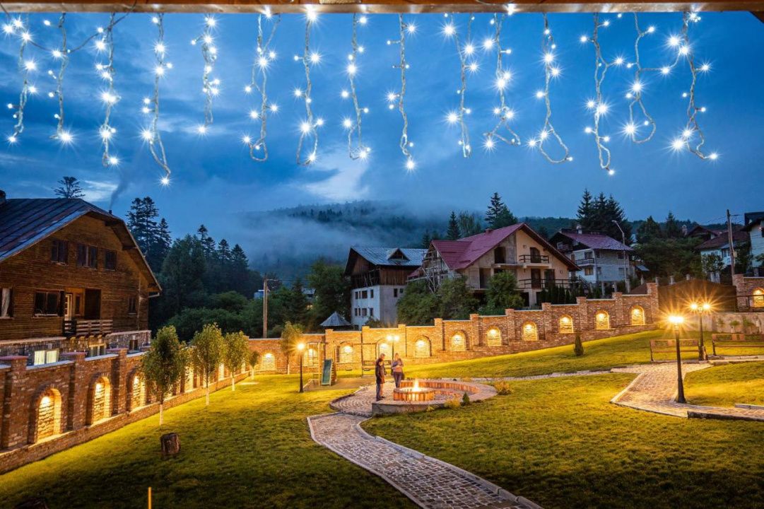 🏡 Vilă turistică de vanzare în Bușteni cu panorama superba catre ⛰️ Caraiman – fotografia 4 din 40